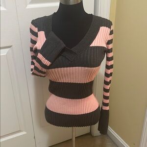 Love by Design V neck
sweater peach and charcoal. Ribbed and striped.  Size XL
